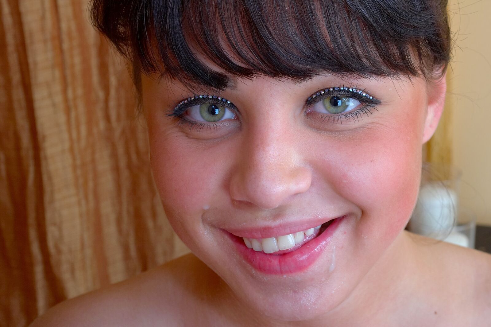 Sexy Thick Teen Fucked In Her Puffy Pink Pussy