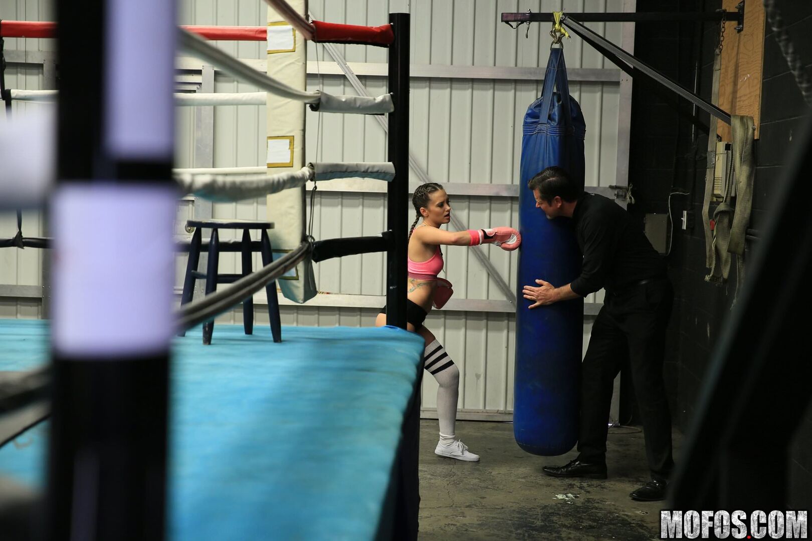 Boxing Brunette Fucks in the Ring