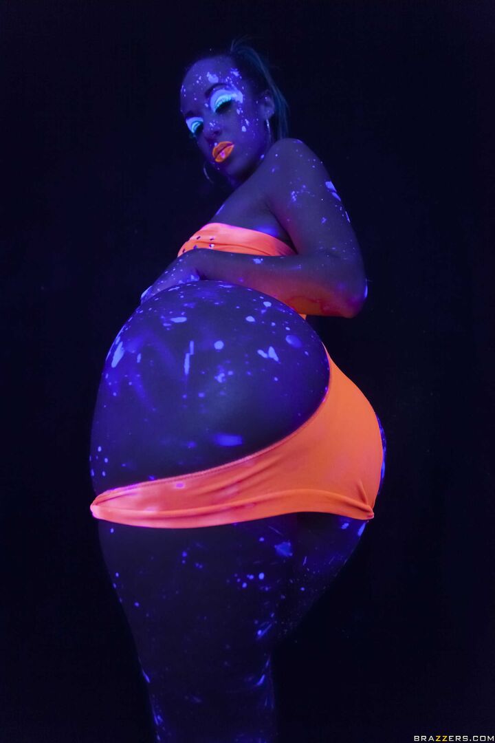 Blacklight Booty