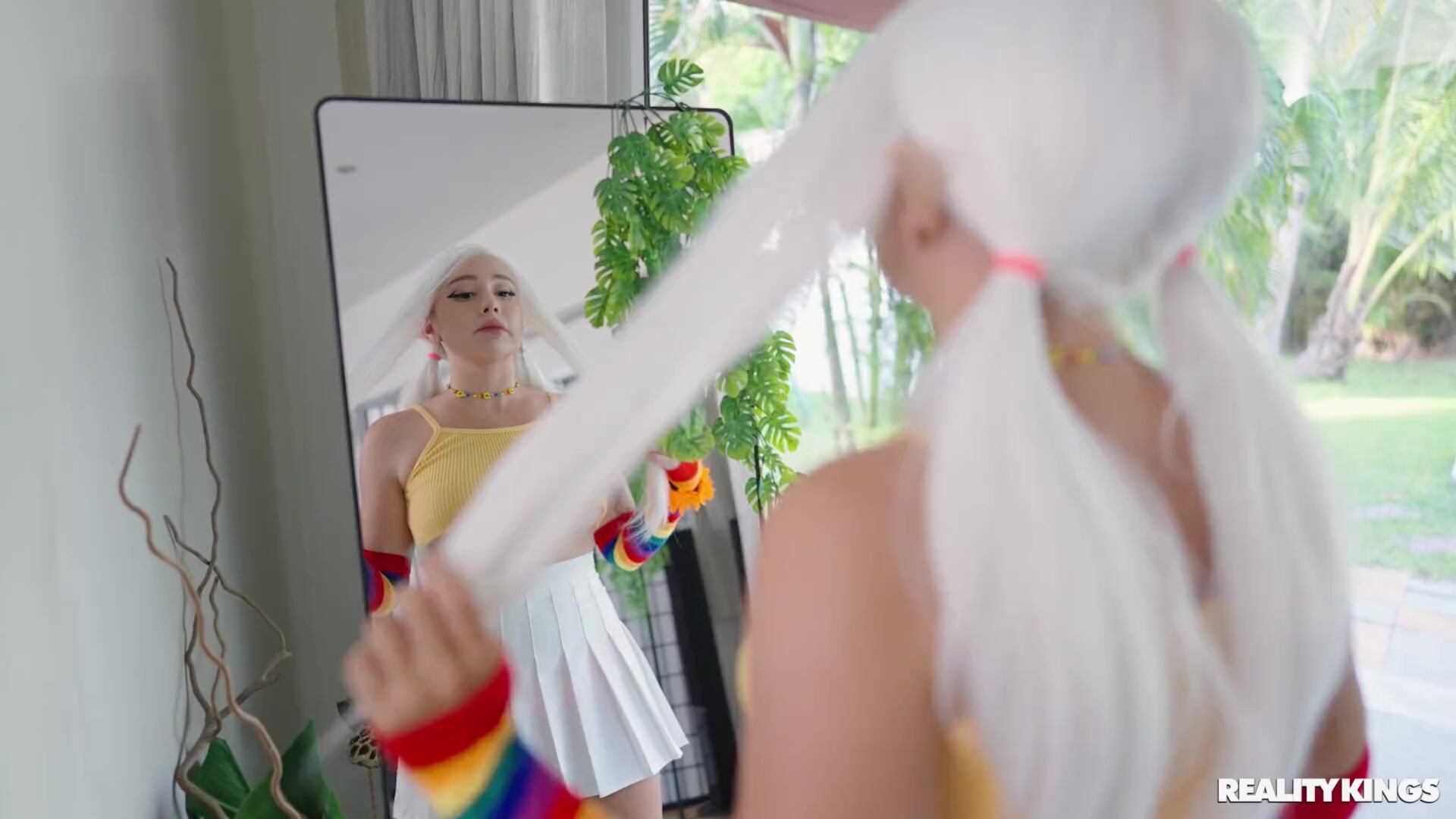 Friends Who Cosplay Together, Fuck Together