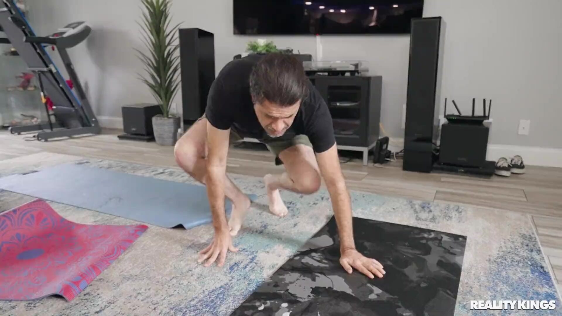 Yoga Humpin'