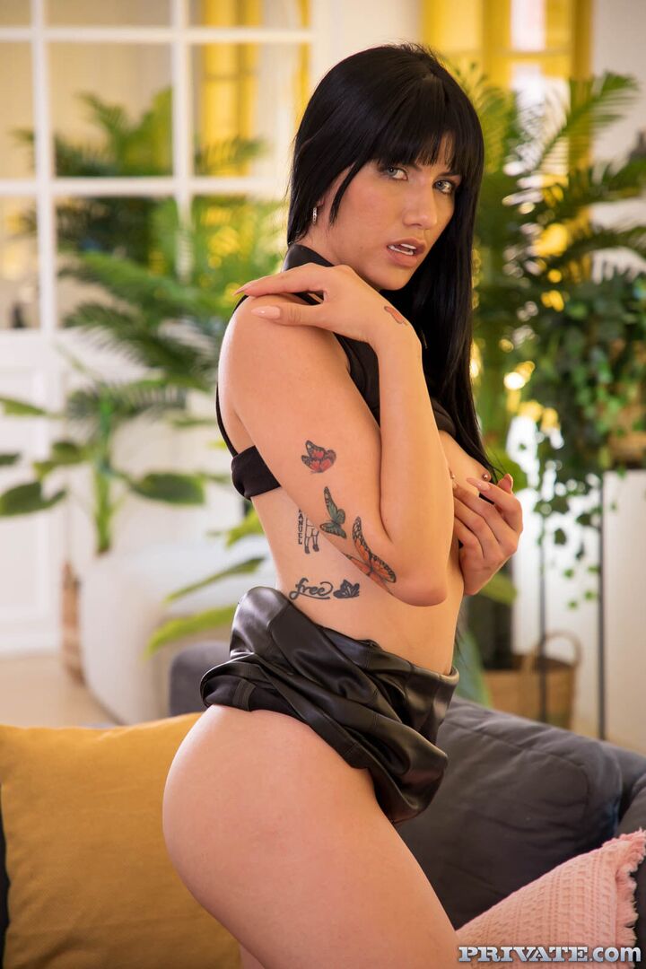 Yenifer Chacon, Anal Debut