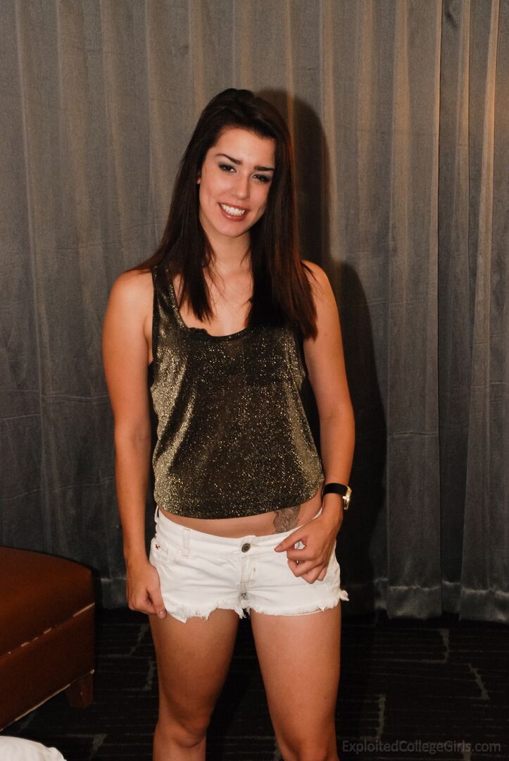 Alejandra 010741