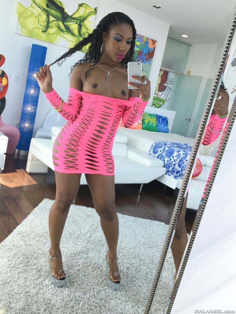 Interracial Anal/A2M/Gaping Threesome