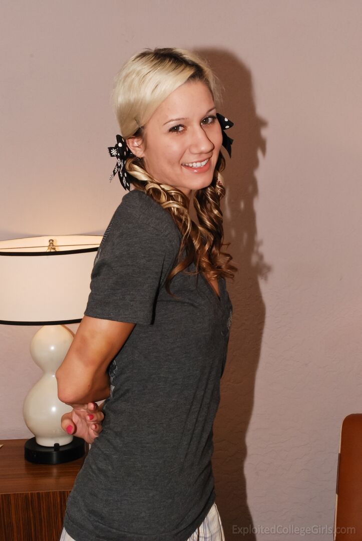 Andi 5947